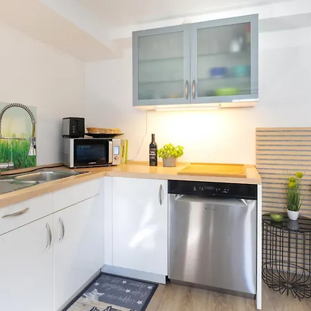 Ruhig Mod Appartement,privater Eingang Apartament Oberhaching