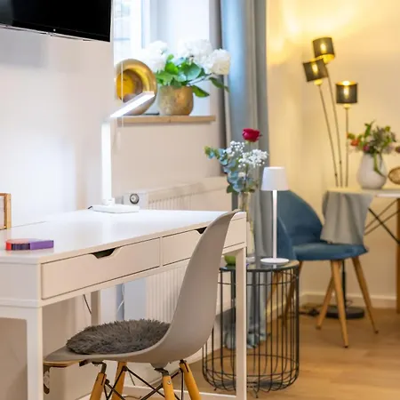 Ruhig Mod Appartement,privater Eingang 公寓 *