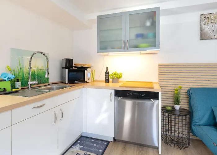 Ruhig Mod Appartement,privater Eingang Apartamento Oberhaching