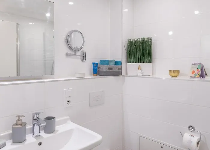 Ruhig Mod Appartement,privater Eingang Apartamento *