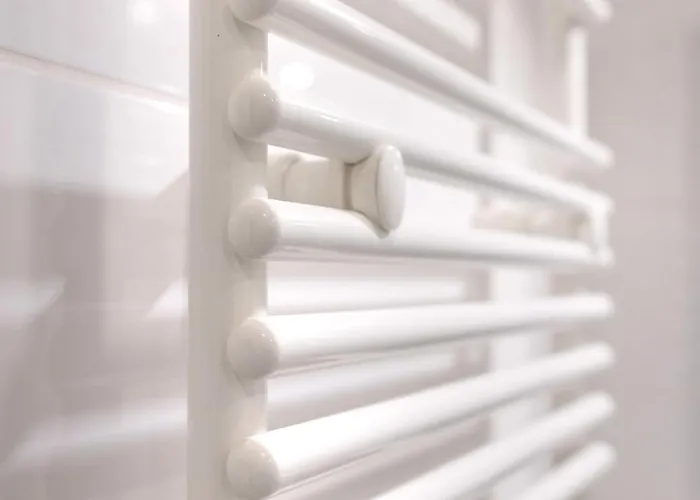 Ruhig Mod Appartement,privater Eingang 오베르하칭